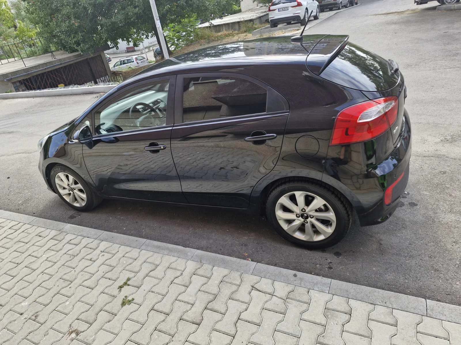 Kia Rio  - изображение 5