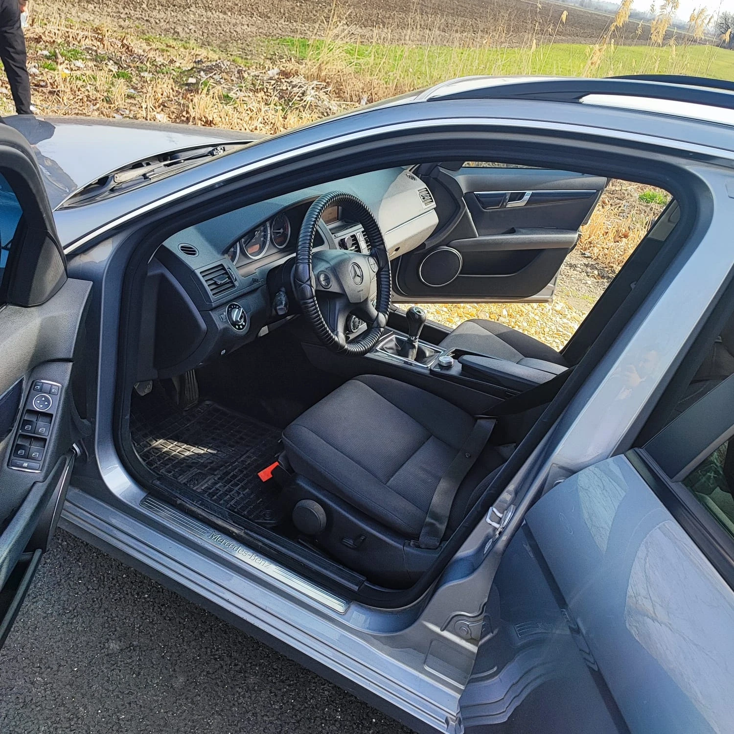 Mercedes-Benz C 200  - изображение 9