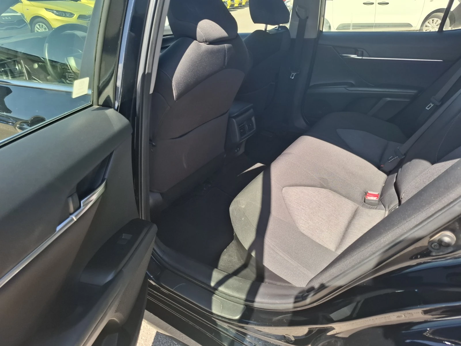 Toyota Camry 2.5 Hybrid Гаранция - изображение 7