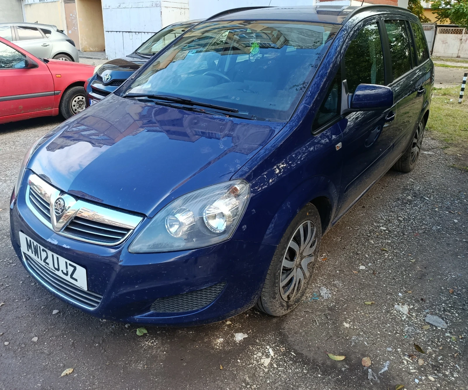 Opel Zafira  - изображение 8