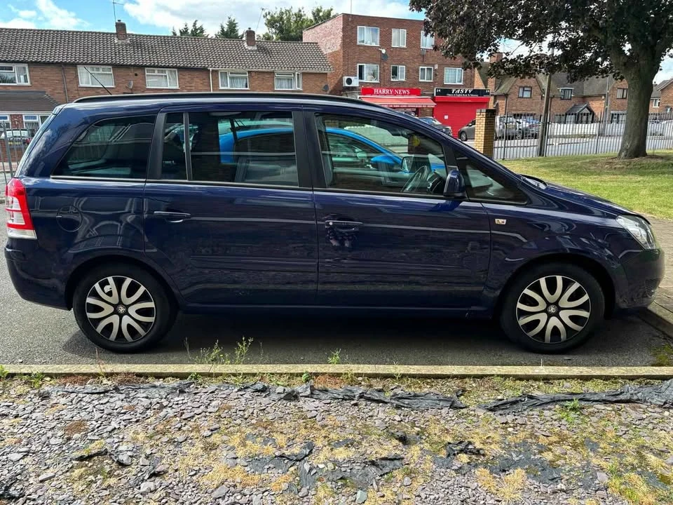 Opel Zafira  - изображение 3