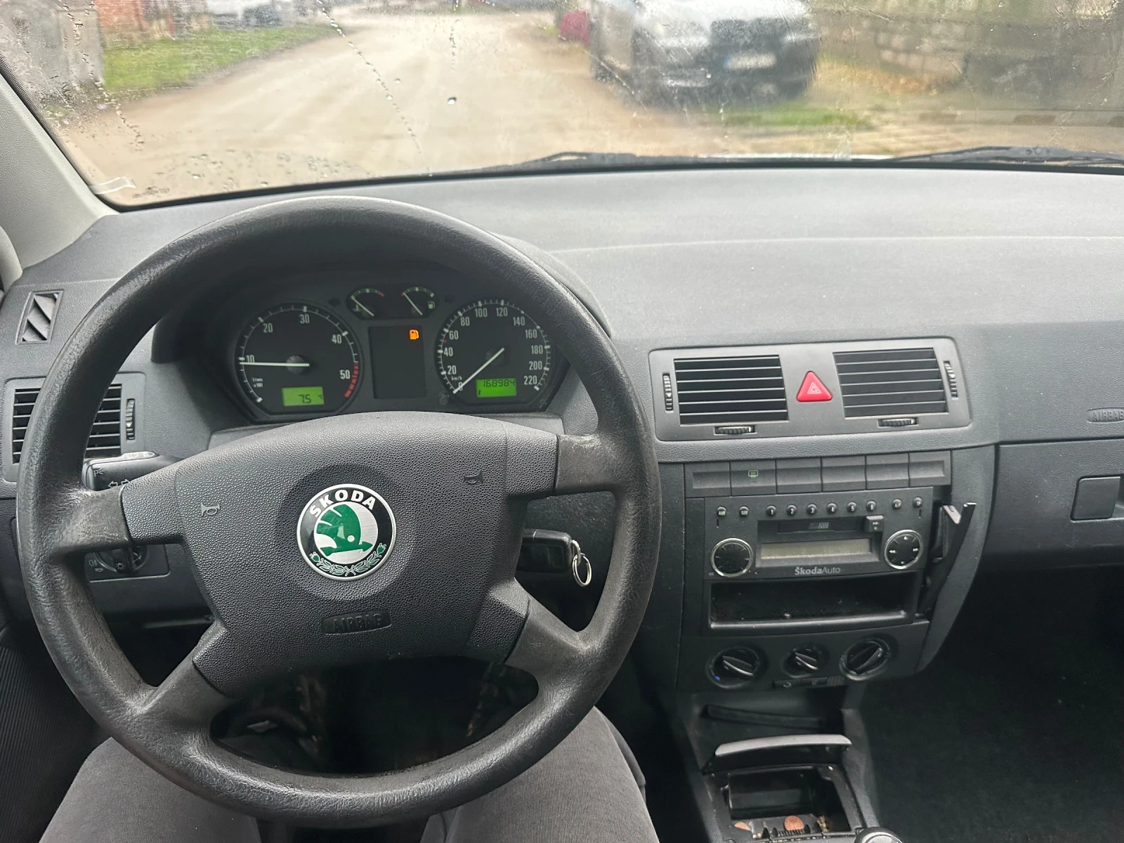 Skoda Fabia 1.9 SDI - изображение 10