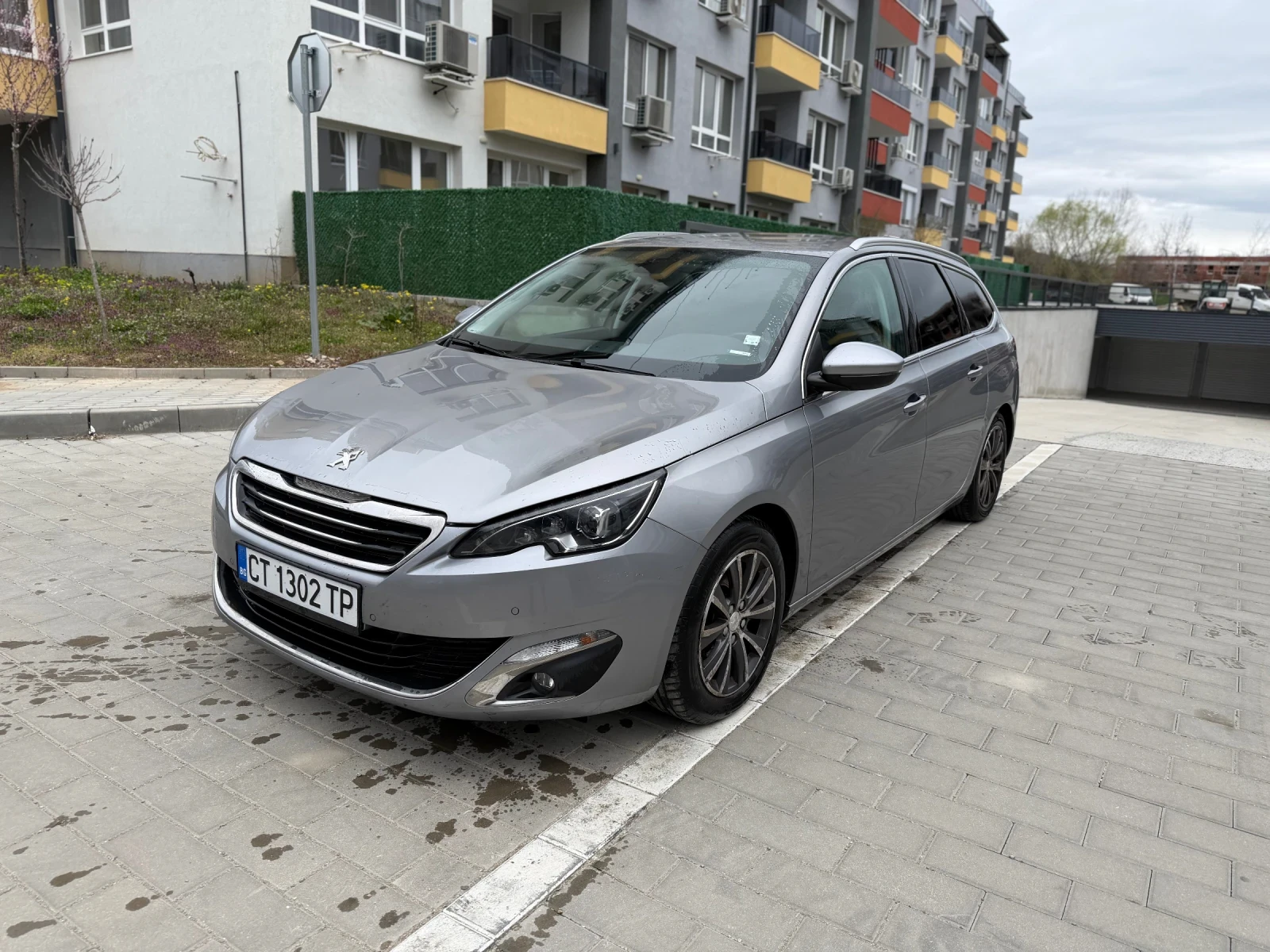 Peugeot 308