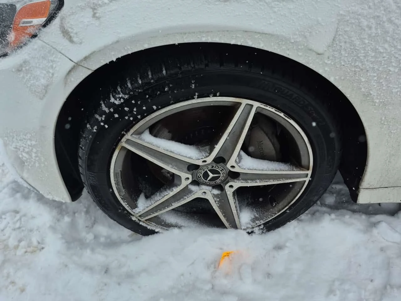 Mercedes-Benz C 300 * CARFAX * ПОДГРЕВИ * ПАНОРАМА, снимка 5 - Автомобили и джипове - 53774939