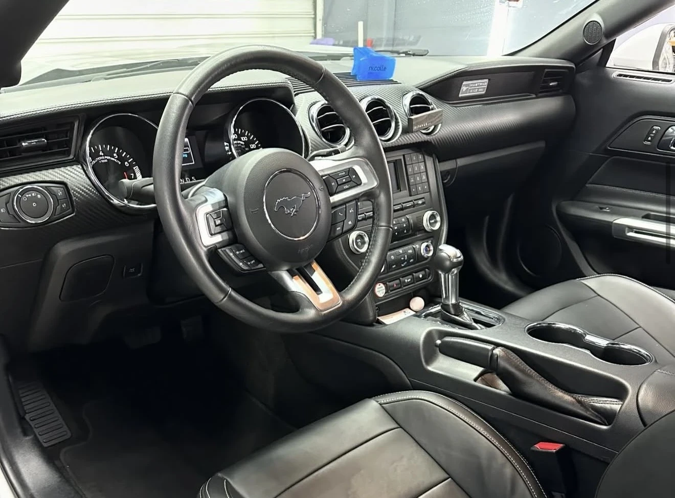 Ford Mustang 3.7 V6 coupe, снимка 5 - Автомобили и джипове - 53849504