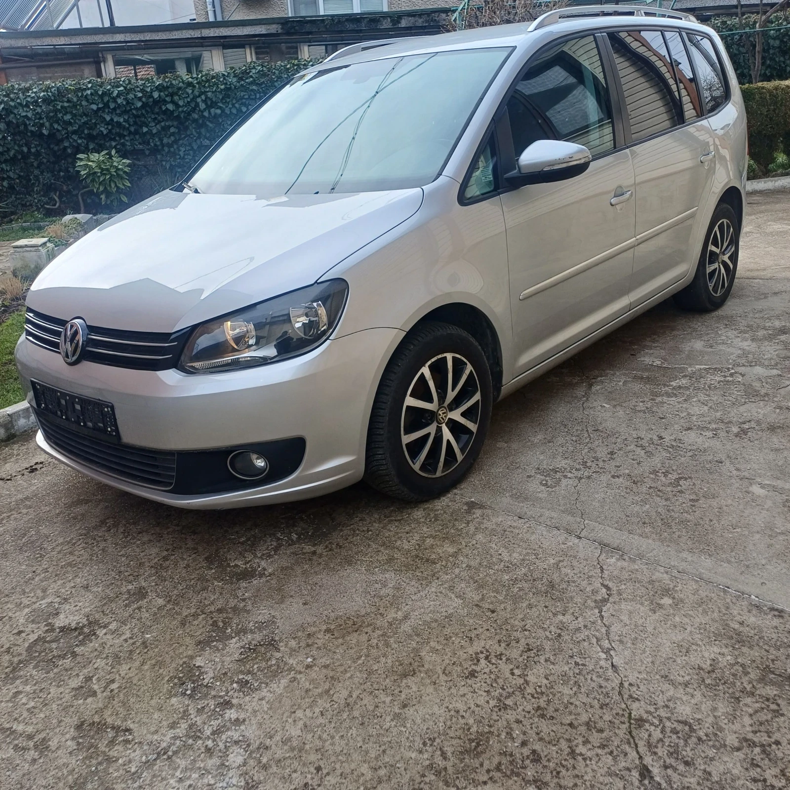 VW Touran 1, 4TSI.  DSG, снимка 3 - Автомобили и джипове - 53866730