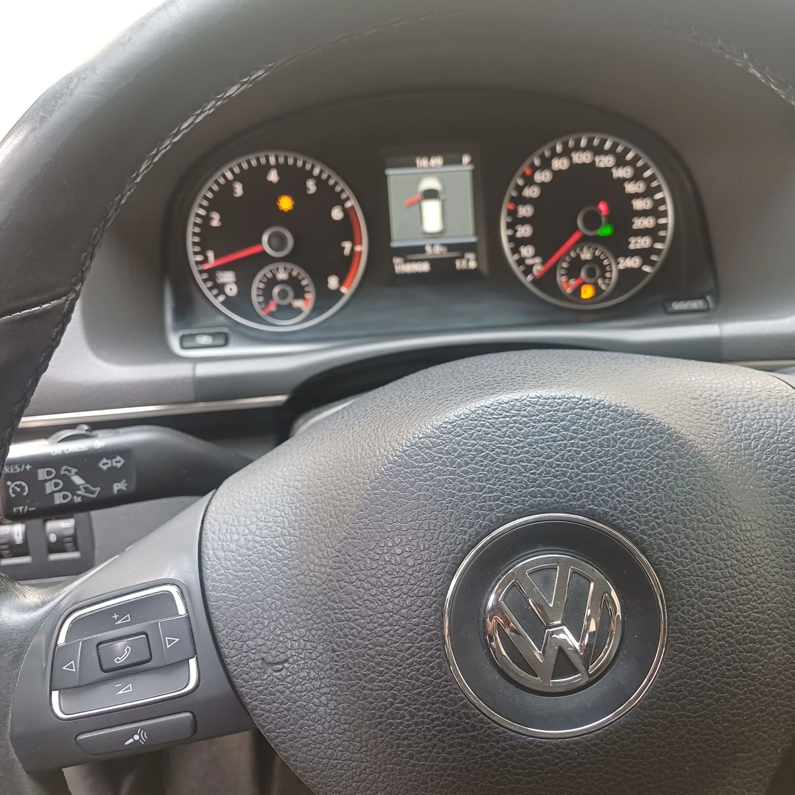 VW Touran 1, 4TSI.  DSG, снимка 8 - Автомобили и джипове - 53866730