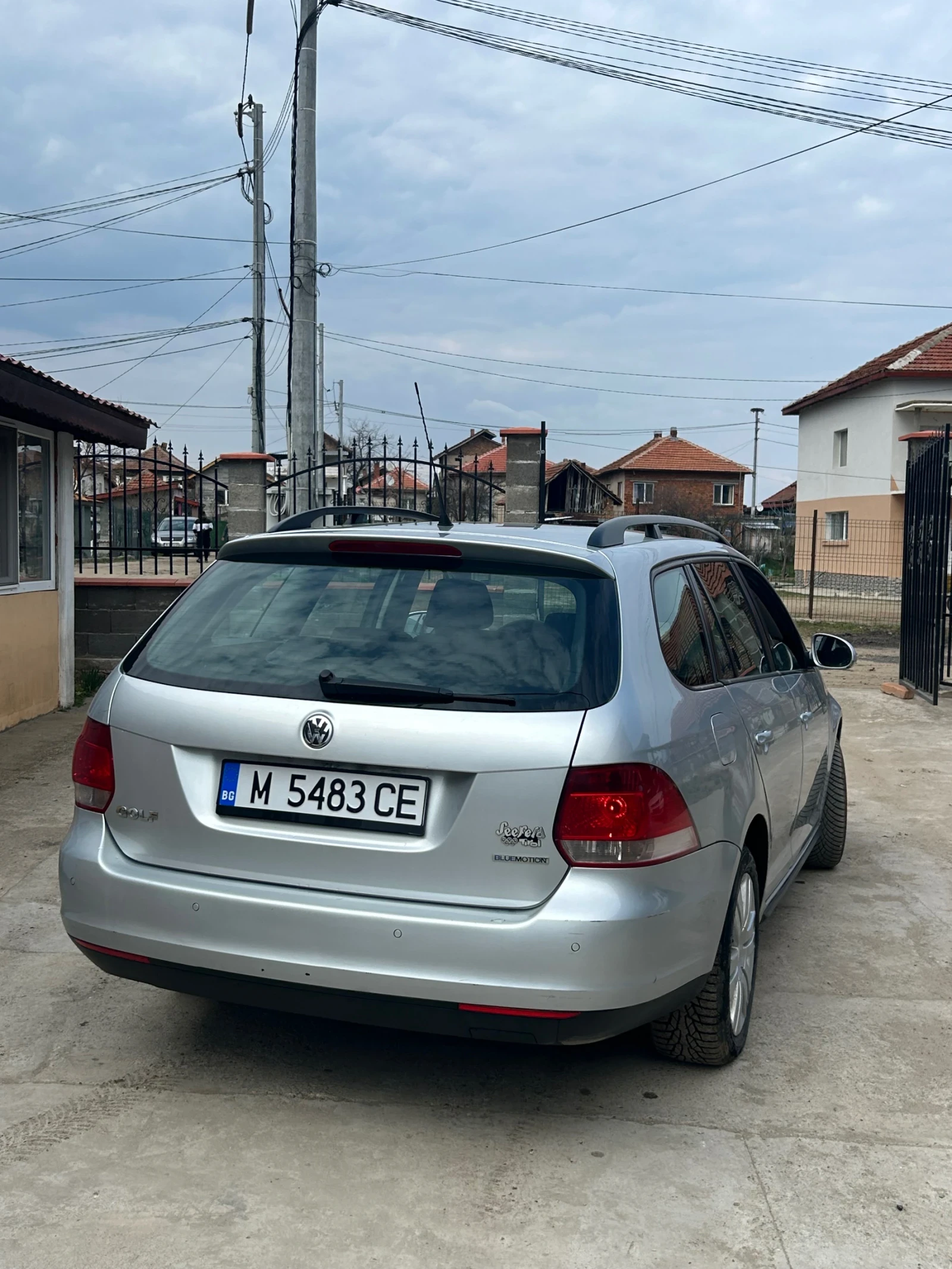 VW Golf, снимка 4 - Автомобили и джипове - 53922411