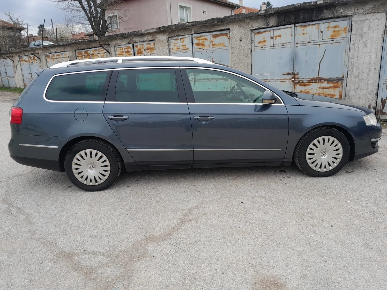 VW Passat 2.0 TDI 140 PS, снимка 2 - Автомобили и джипове - 54196240