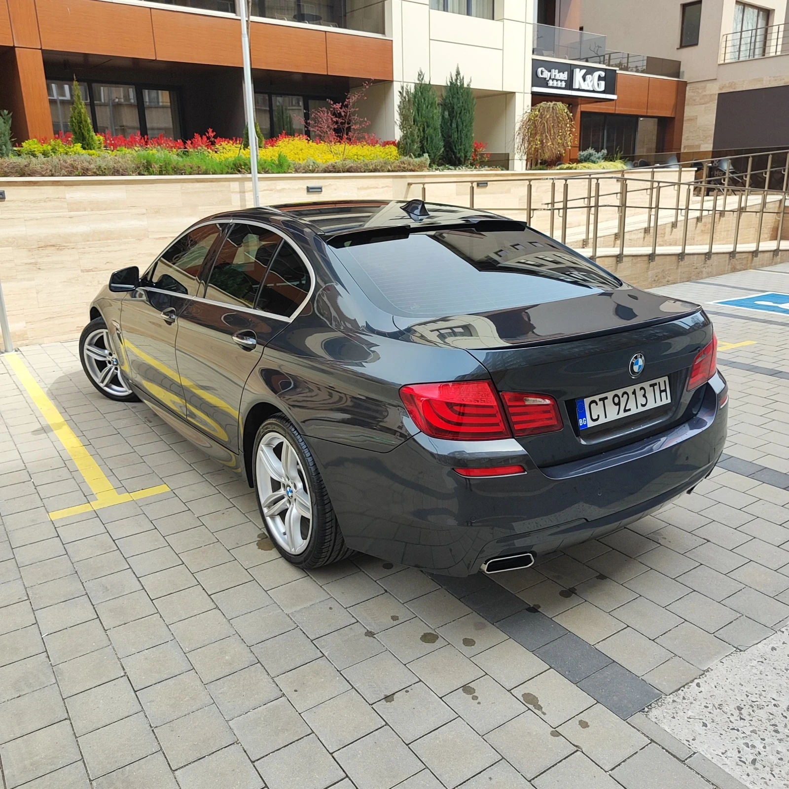 BMW 530 3.0d M пакет 258к.с., снимка 4 - Автомобили и джипове - 54220293