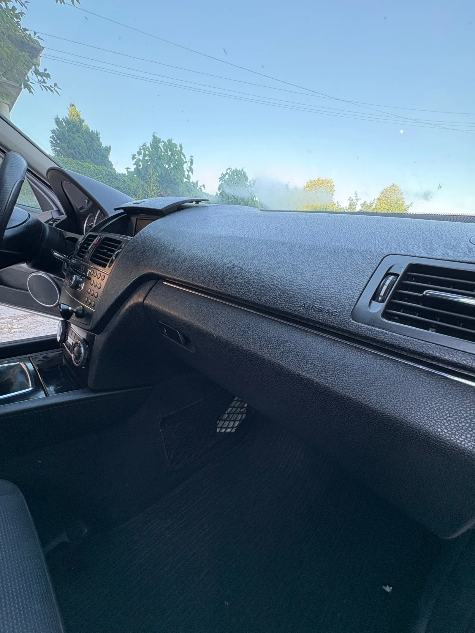 Mercedes-Benz C 220, снимка 10 - Автомобили и джипове - 54692563