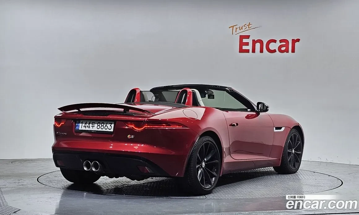 Jaguar F-Type КАБРИО* КАМЕРА* КОЖА* МЕМОРИ, снимка 2 - Автомобили и джипове - 55089014