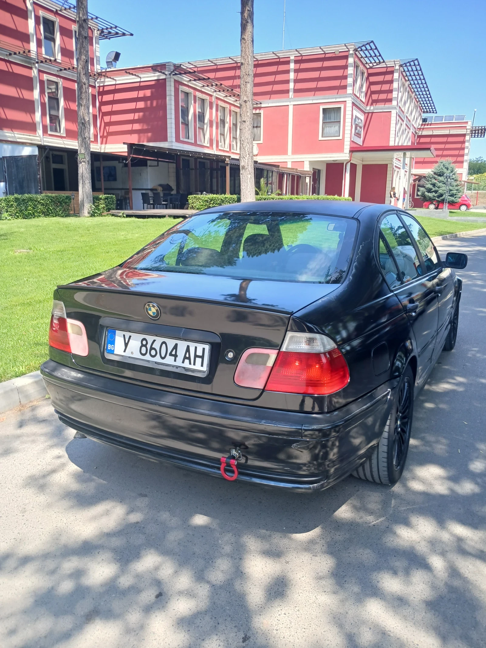 BMW 320 2.0d, снимка 4 - Автомобили и джипове - 55276885