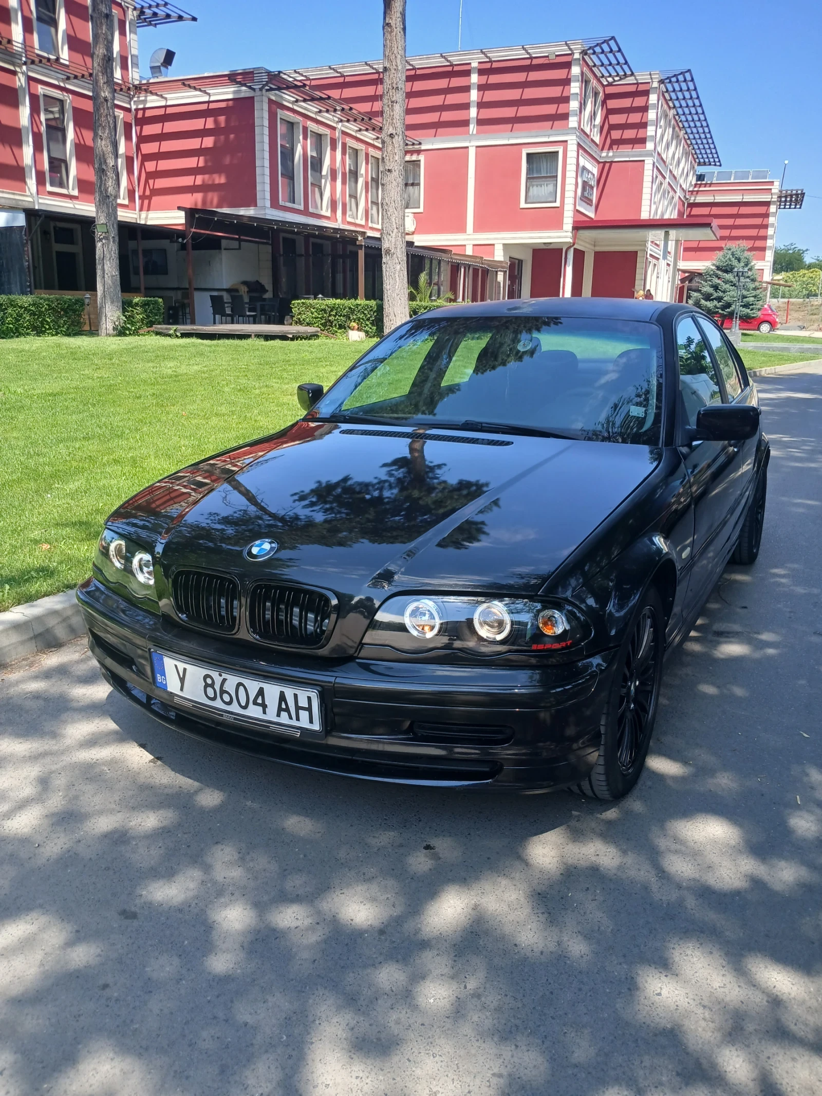 BMW 320 2.0d, снимка 2 - Автомобили и джипове - 55276885