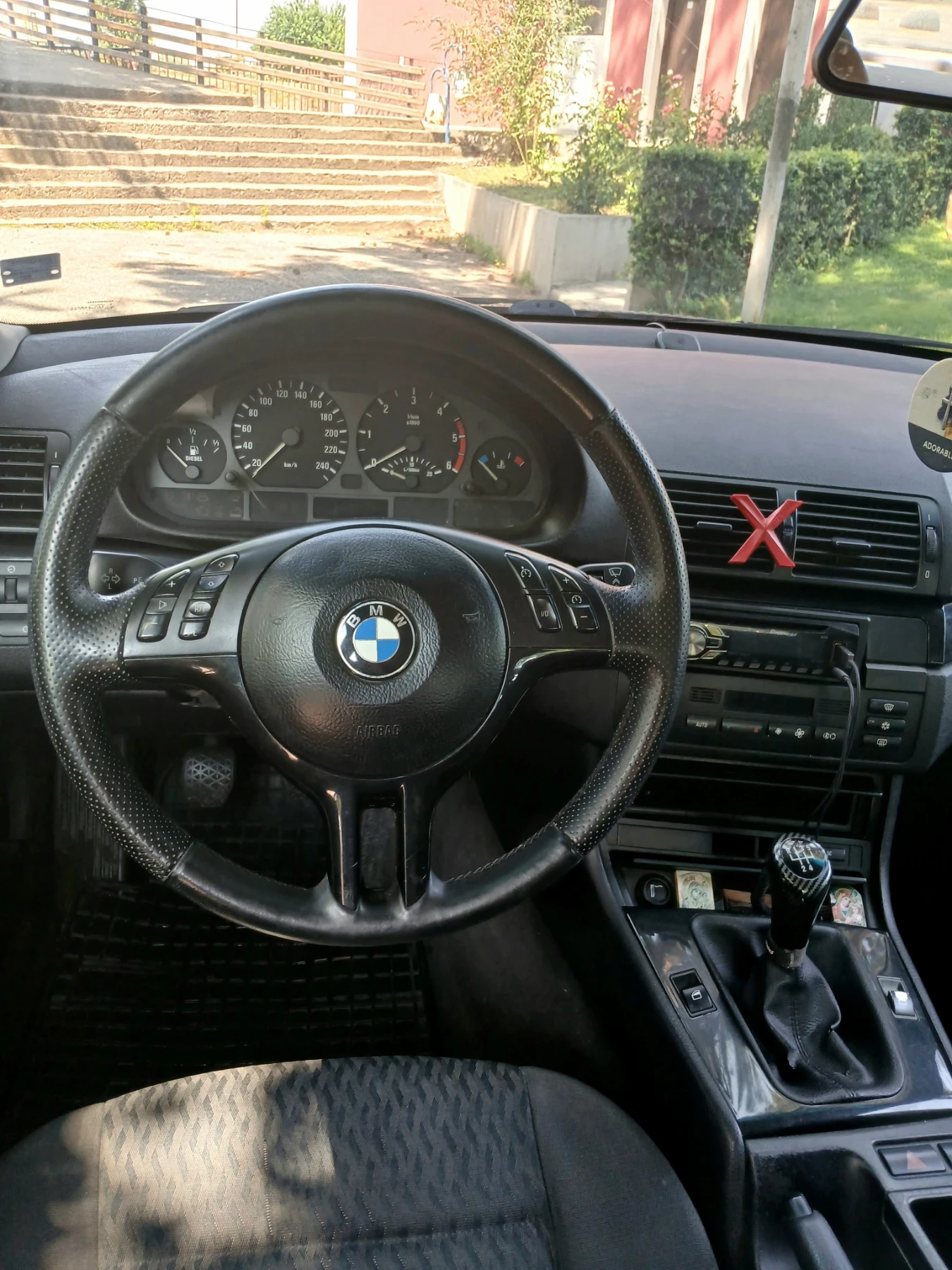 BMW 320 2.0d, снимка 12 - Автомобили и джипове - 55276885
