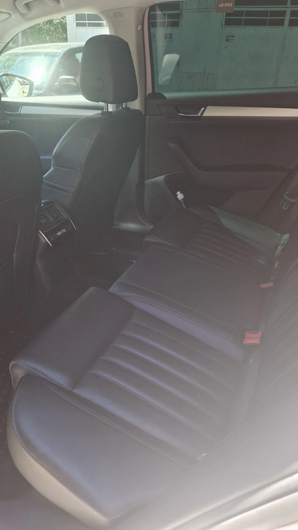 Skoda Superb, снимка 7 - Автомобили и джипове - 55771142