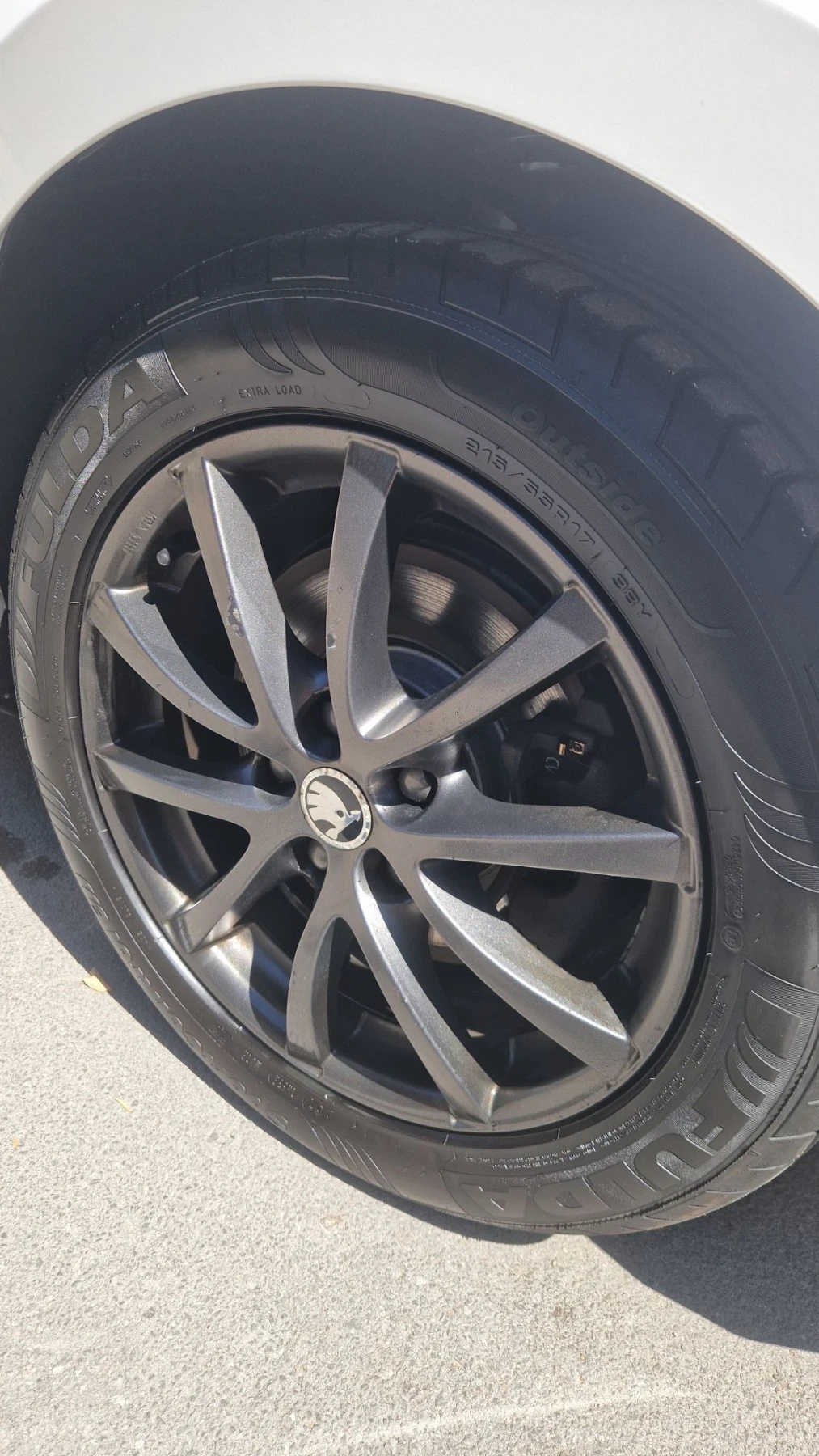 Skoda Superb, снимка 9 - Автомобили и джипове - 55771142