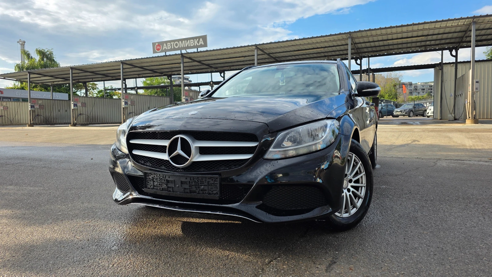 Mercedes-Benz C 200 КАТО НОВА