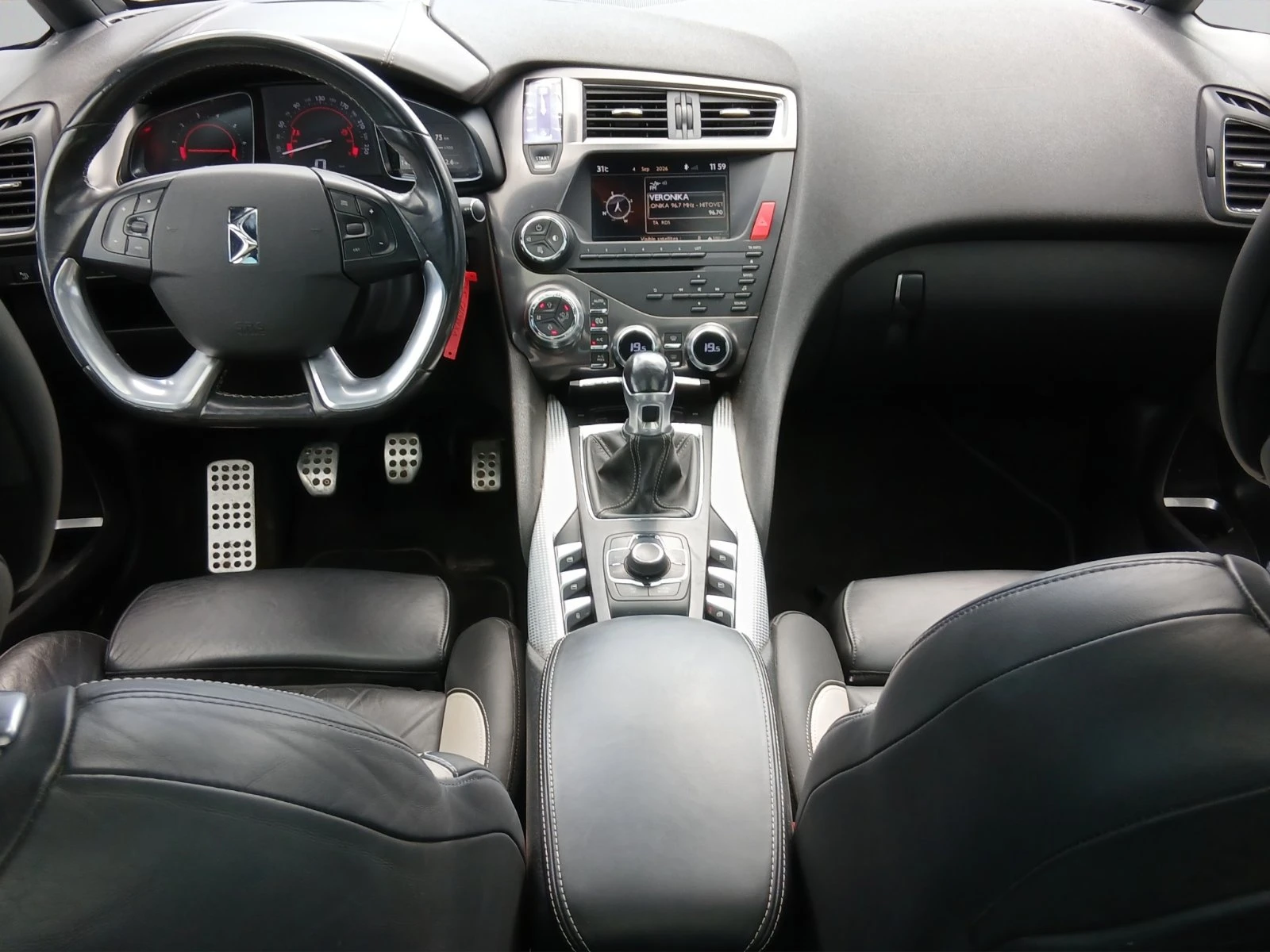 Citroen DS5 DS 5 1.6P 200HP MT, снимка 10 - Автомобили и джипове - 55951661