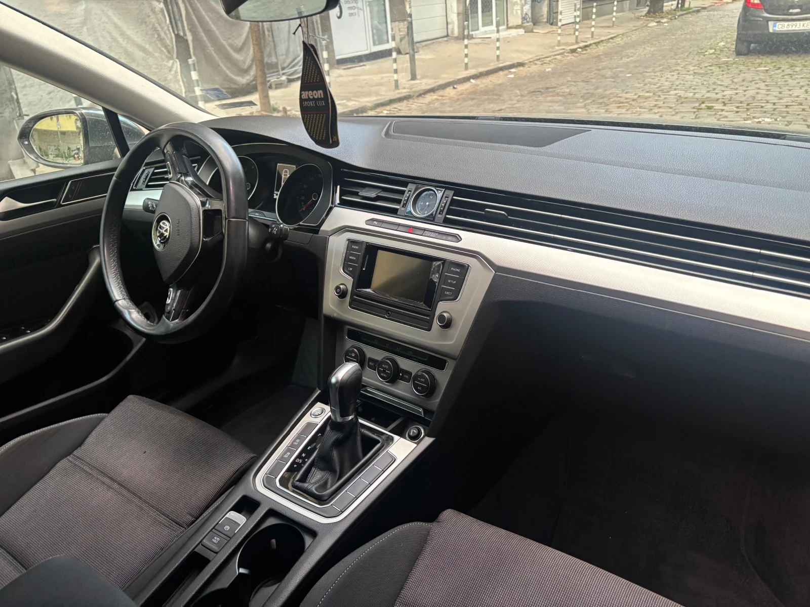 VW Passat, снимка 10 - Автомобили и джипове - 55960803