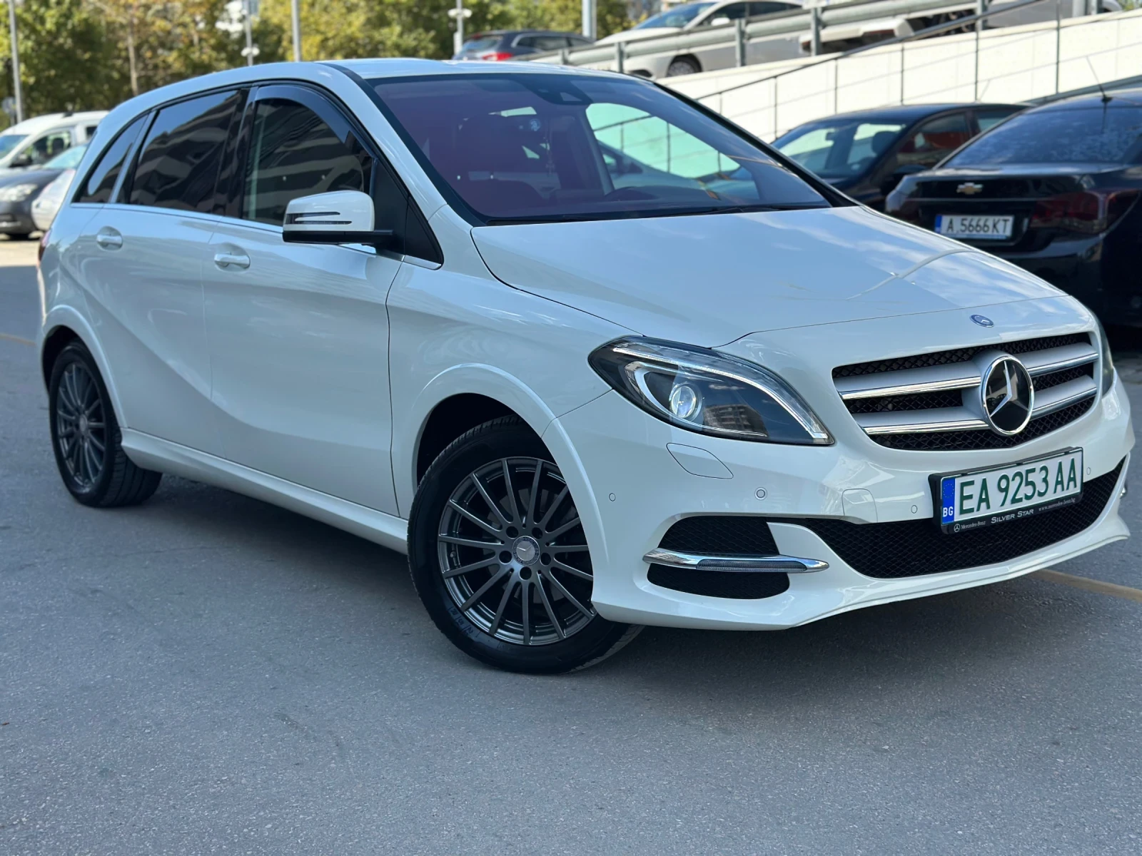 Mercedes-Benz B 250 B250E, 89000км.!Лизинг без първоначална вноска!, снимка 3 - Автомобили и джипове - 56133468