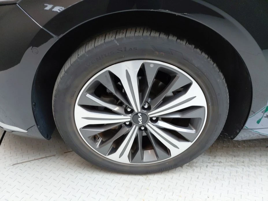 Kia K8, снимка 5 - Автомобили и джипове - 56461837