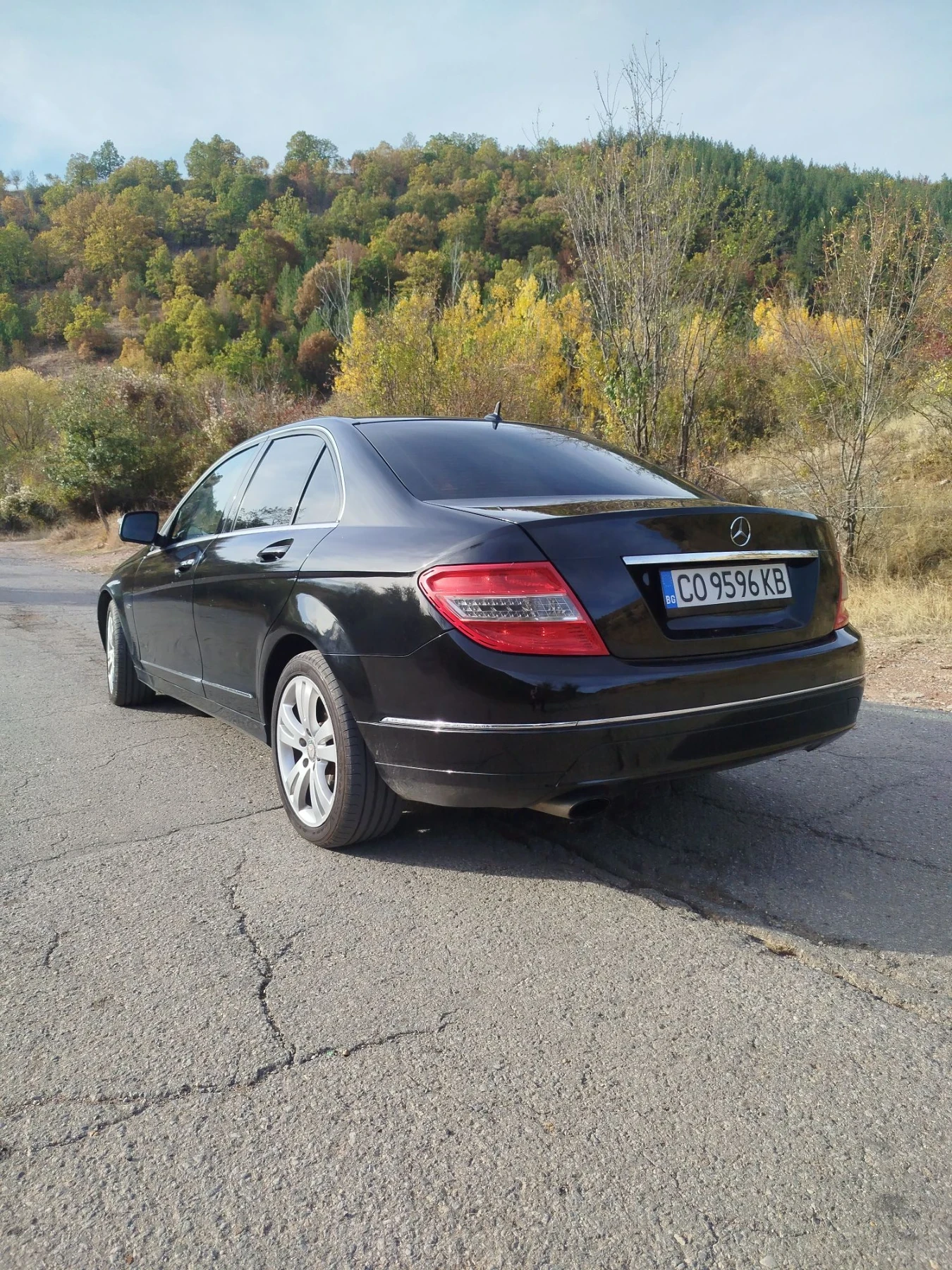 Mercedes-Benz C 220, снимка 4 - Автомобили и джипове - 56599819