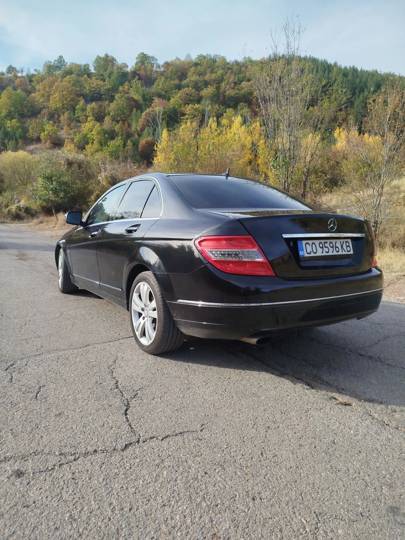 Mercedes-Benz C 220, снимка 3 - Автомобили и джипове - 56599819