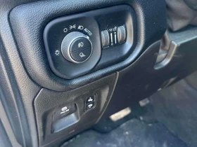 Dodge RAM 1500 * Big Horn * CARFAX * АВТОКРЕДИТ, снимка 17