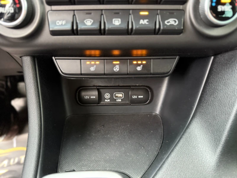 Kia Sportage 6 МЕСЕЦА ГАРАНЦИЯ/1.7CRDI 141к.с. Автоматик, снимка 11 - Автомобили и джипове - 53561959