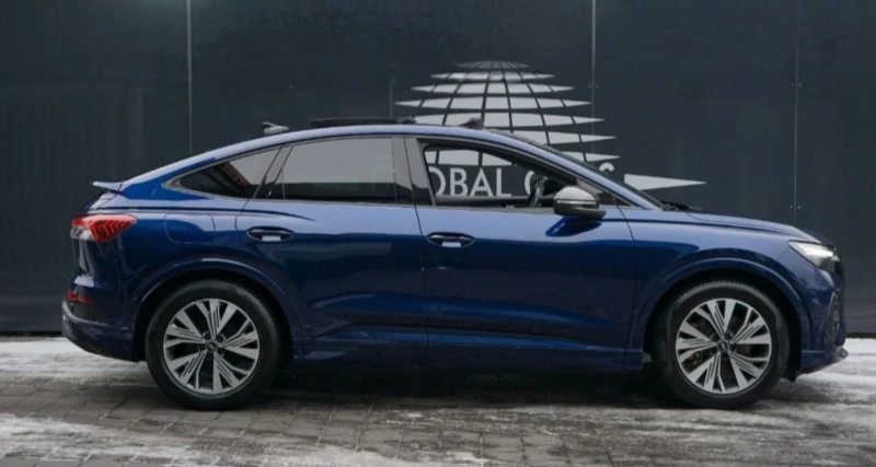 Audi Q4 E tron/Sportback Advanced/Pano/Kamera/, снимка 5 - Автомобили и джипове - 53568086