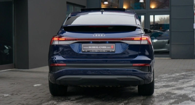Audi Q4 E tron/Sportback Advanced/Pano/Kamera/, снимка 3 - Автомобили и джипове - 53568086