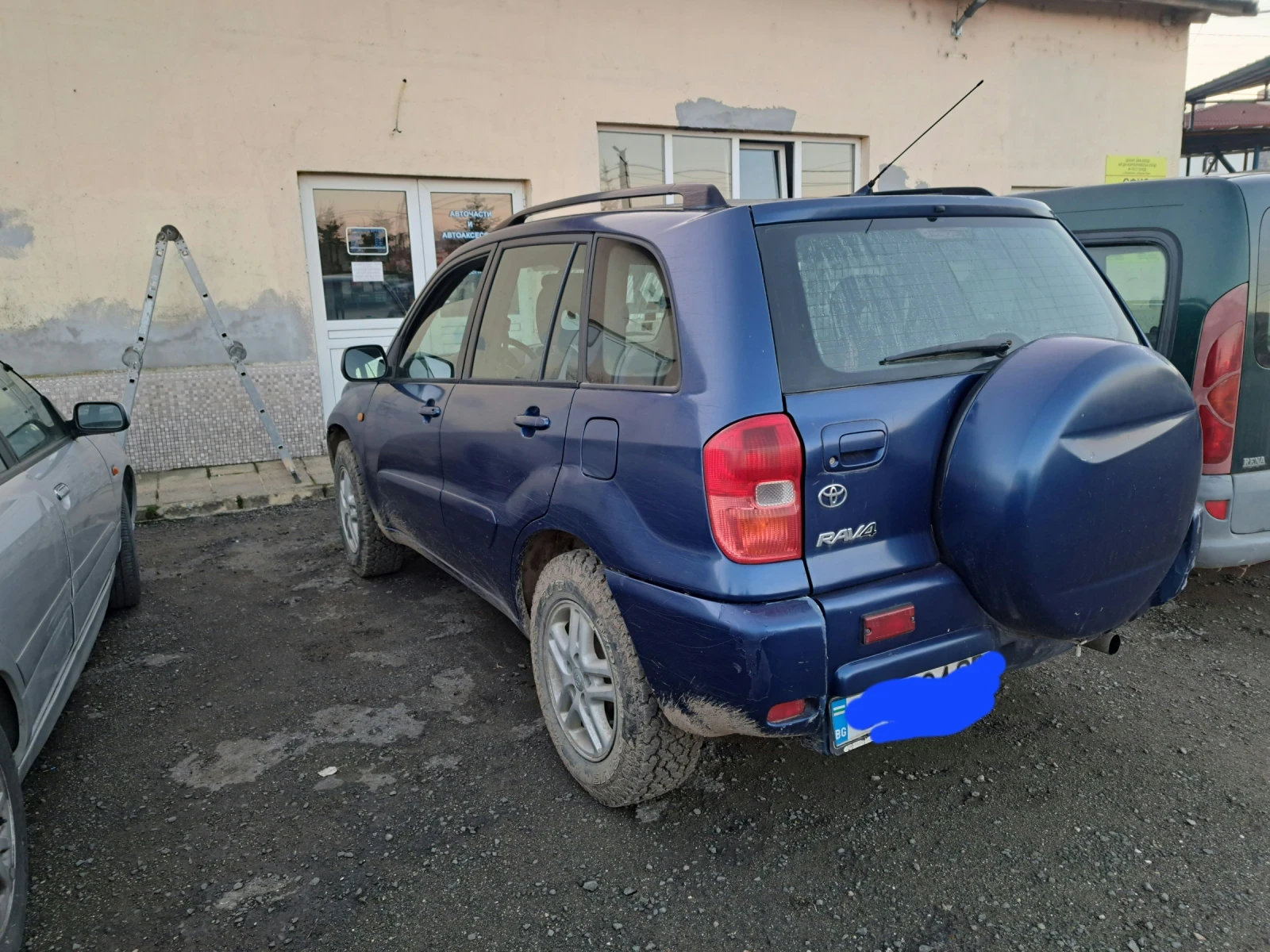 Toyota Rav4  - изображение 3