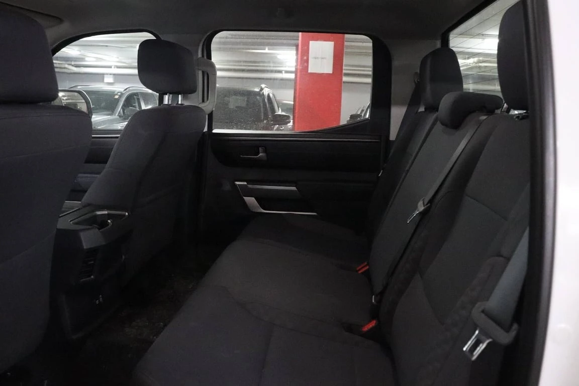 Toyota Tundra * 4x4 Crewmax * CARFAX * ��� ������������ ������ | Mobile.bg � ����������� 10