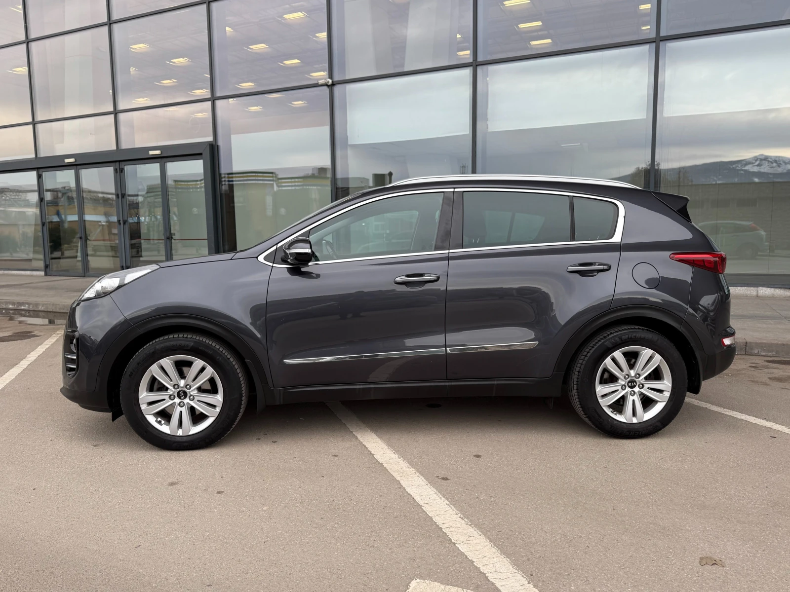 Kia Sportage 6 МЕСЕЦА ГАРАНЦИЯ/1.7CRDI 141к.с. Автоматик - изображение 2
