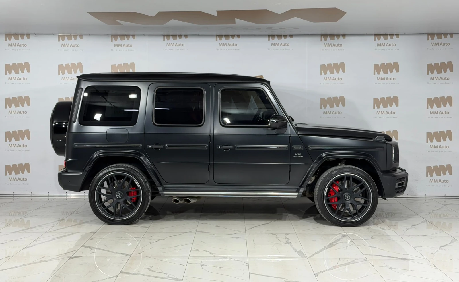 Mercedes-Benz G 63 AMG Magno* AMG Driver's* 360* Exclusive, снимка 2 - Автомобили и джипове - 53721783