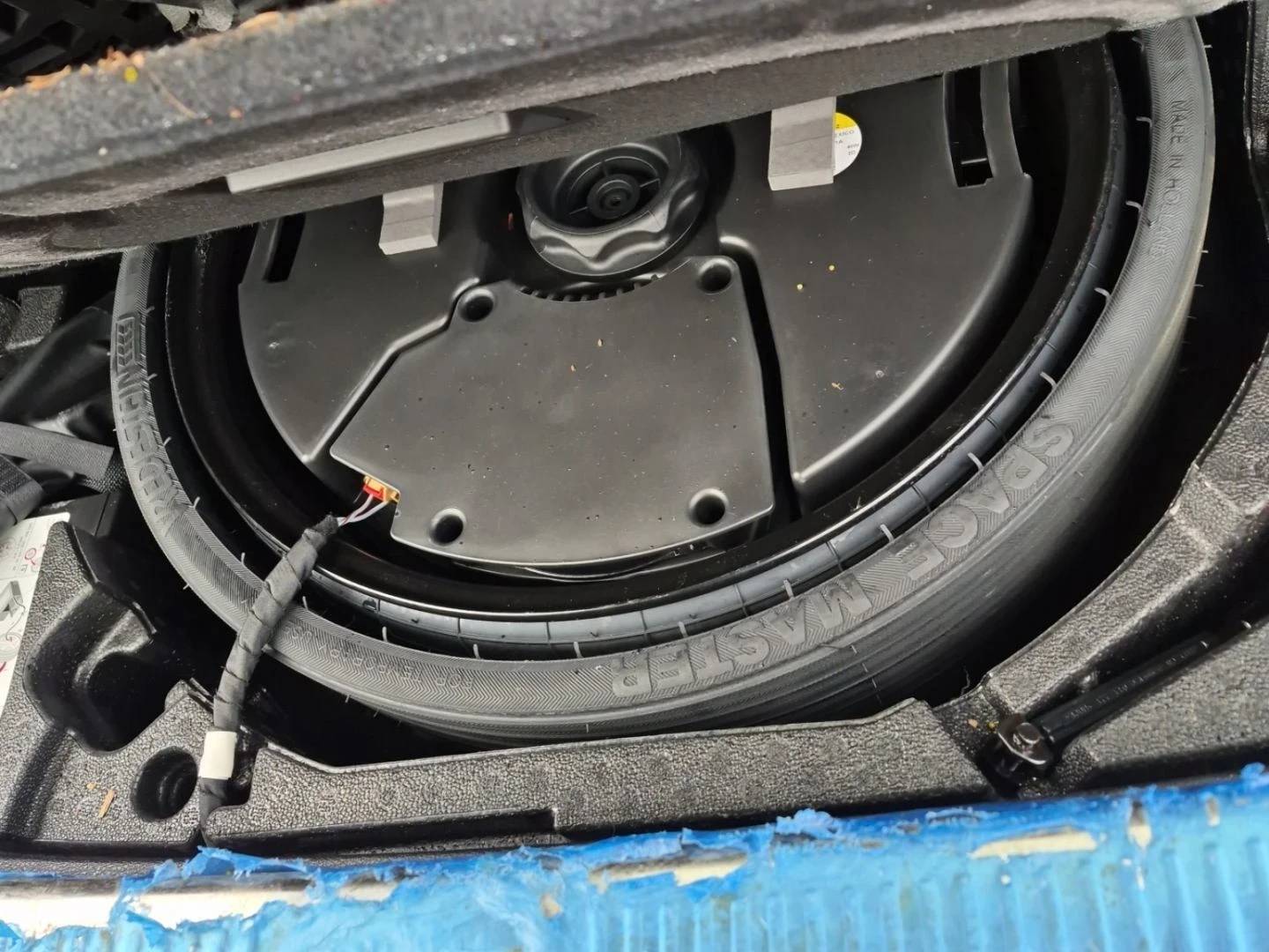 Audi Q5 Progressiv S-line* Pan/Roof* Apple carplay* Keyles, снимка 15 - Автомобили и джипове - 54073216