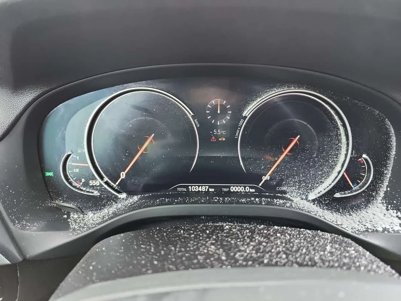 BMW X3 * xDrive30i * Heads-Up * Keyless * Panoramic Sunro, снимка 9 - Автомобили и джипове - 54218412