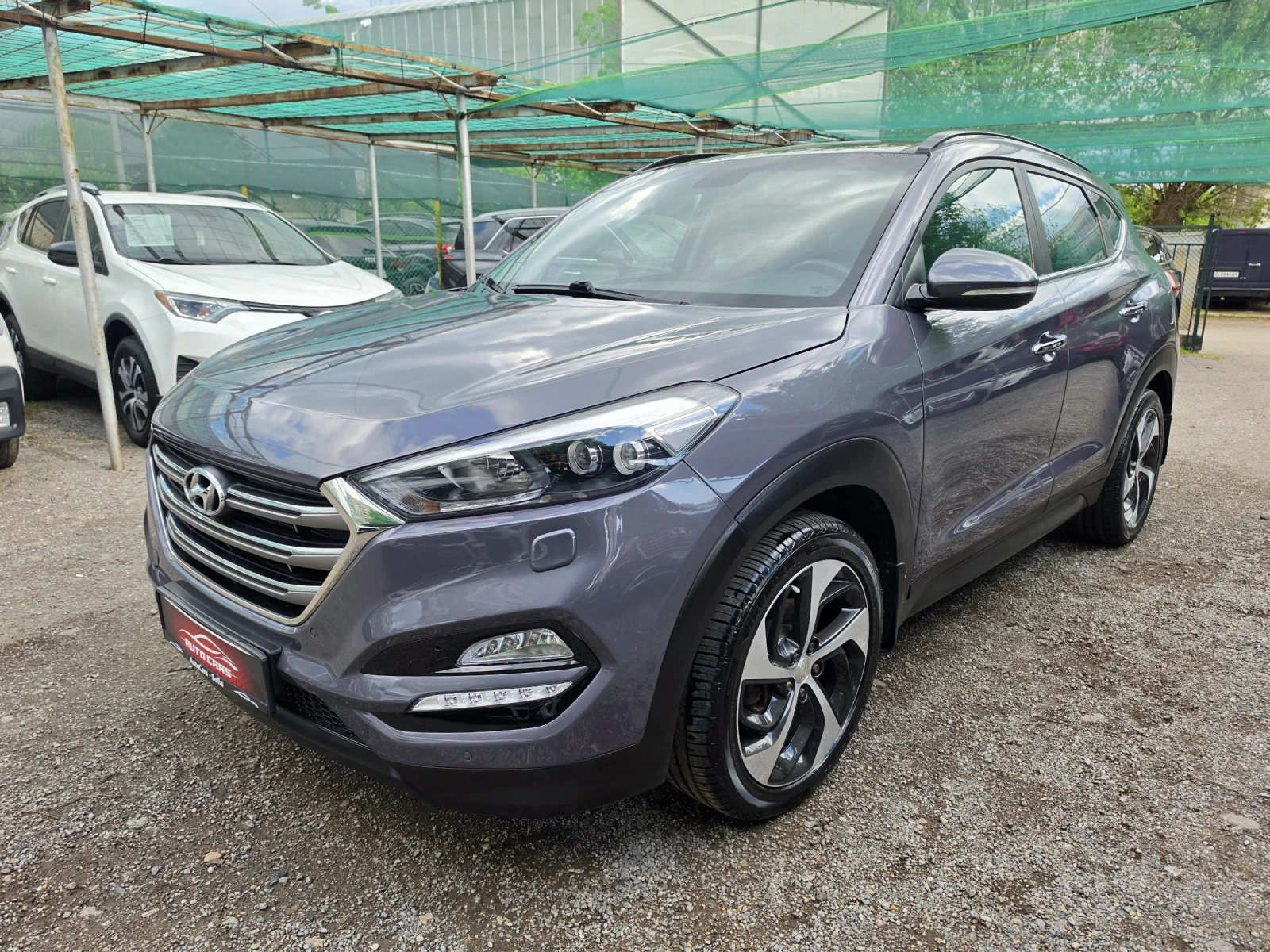 Hyundai Tucson 2.0 MPI, снимка 3 - Автомобили и джипове - 54702931