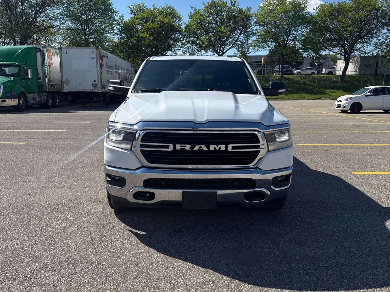 Dodge RAM 1500 * Big Horn * CARFAX * АВТОКРЕДИТ, снимка 6 - Автомобили и джипове - 54711011