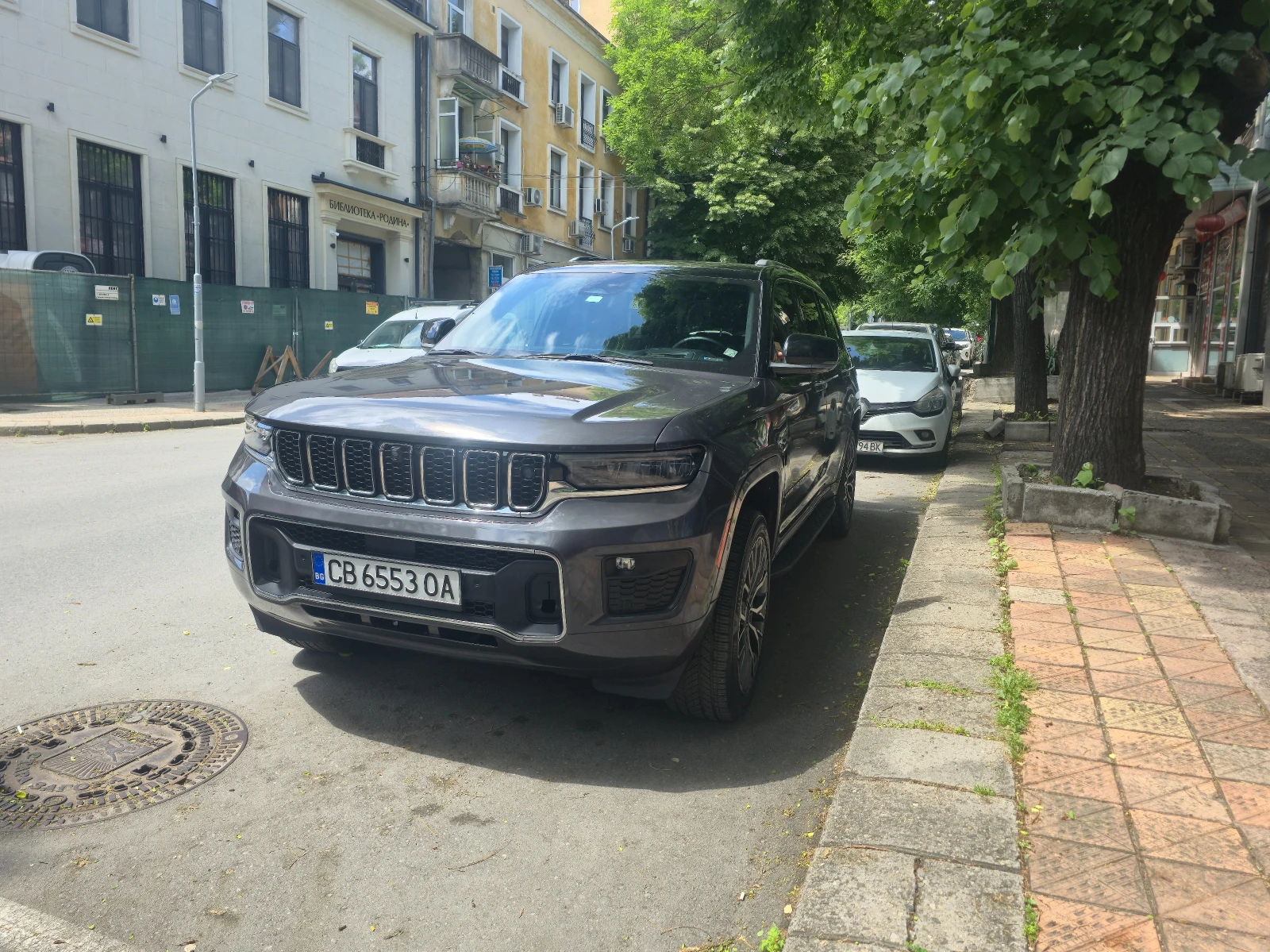 Jeep Grand cherokee L, V8, 5.7 WL SUMMIT RESERVE_ГАЗ, снимка 8 - Автомобили и джипове - 54712862