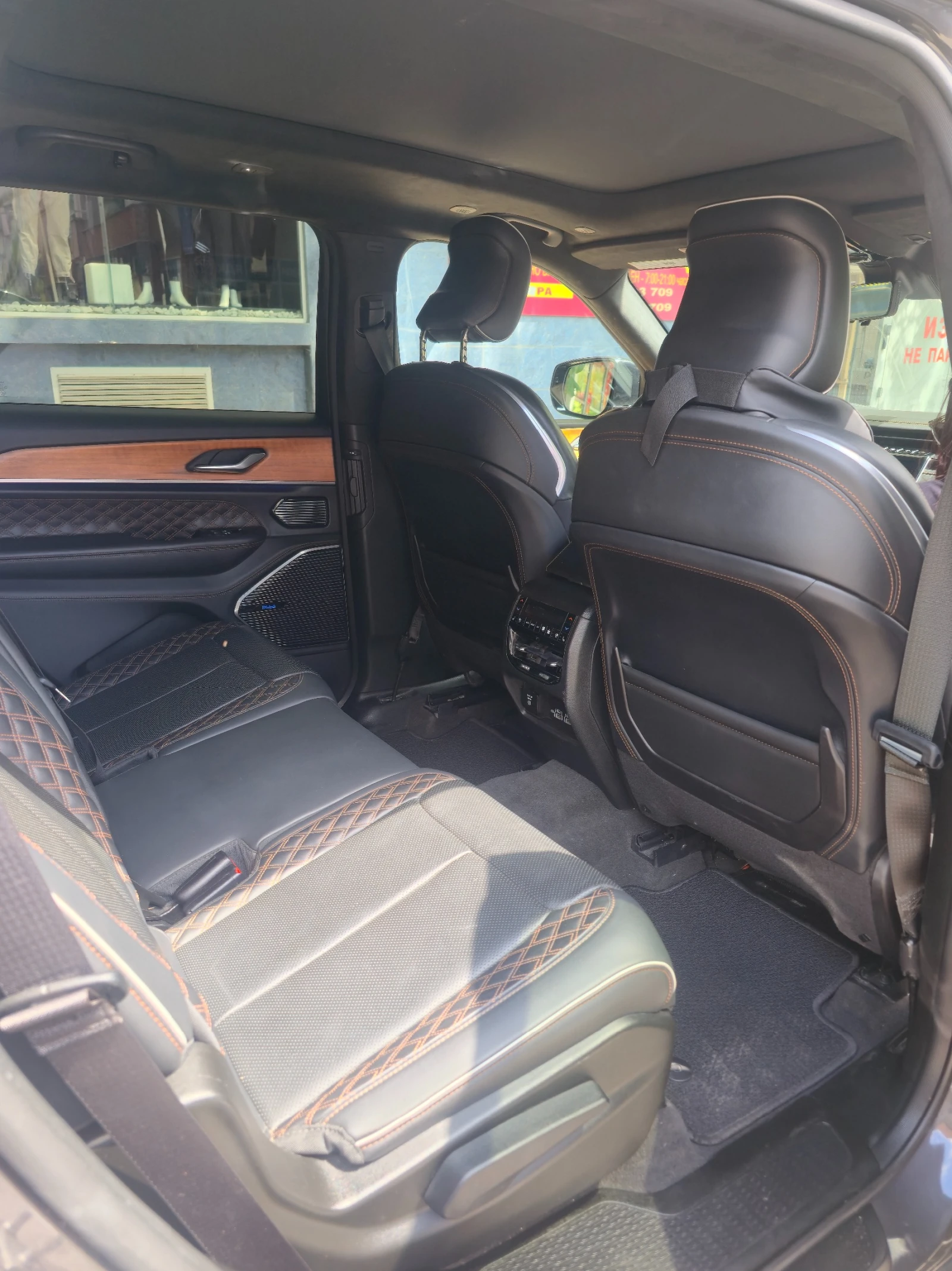 Jeep Grand cherokee L, V8, 5.7 WL SUMMIT RESERVE_ГАЗ, снимка 11 - Автомобили и джипове - 54712862