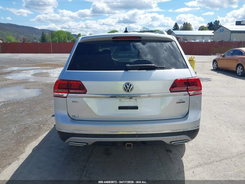 VW Atlas SEL* 3.6* V6* ПОДГРЕВ* КАМЕРА* , снимка 8 - Автомобили и джипове - 54755017