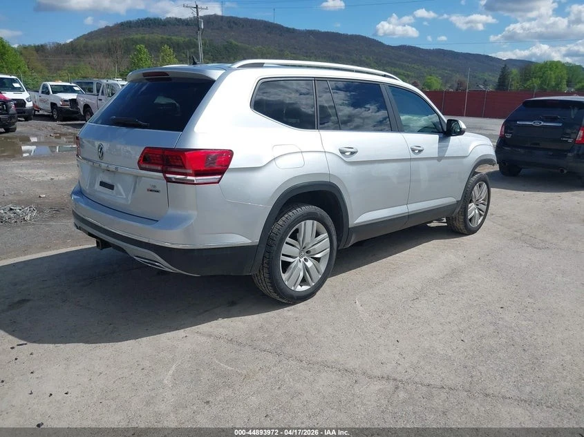 VW Atlas SEL* 3.6* V6* ПОДГРЕВ* КАМЕРА* , снимка 5 - Автомобили и джипове - 54755017