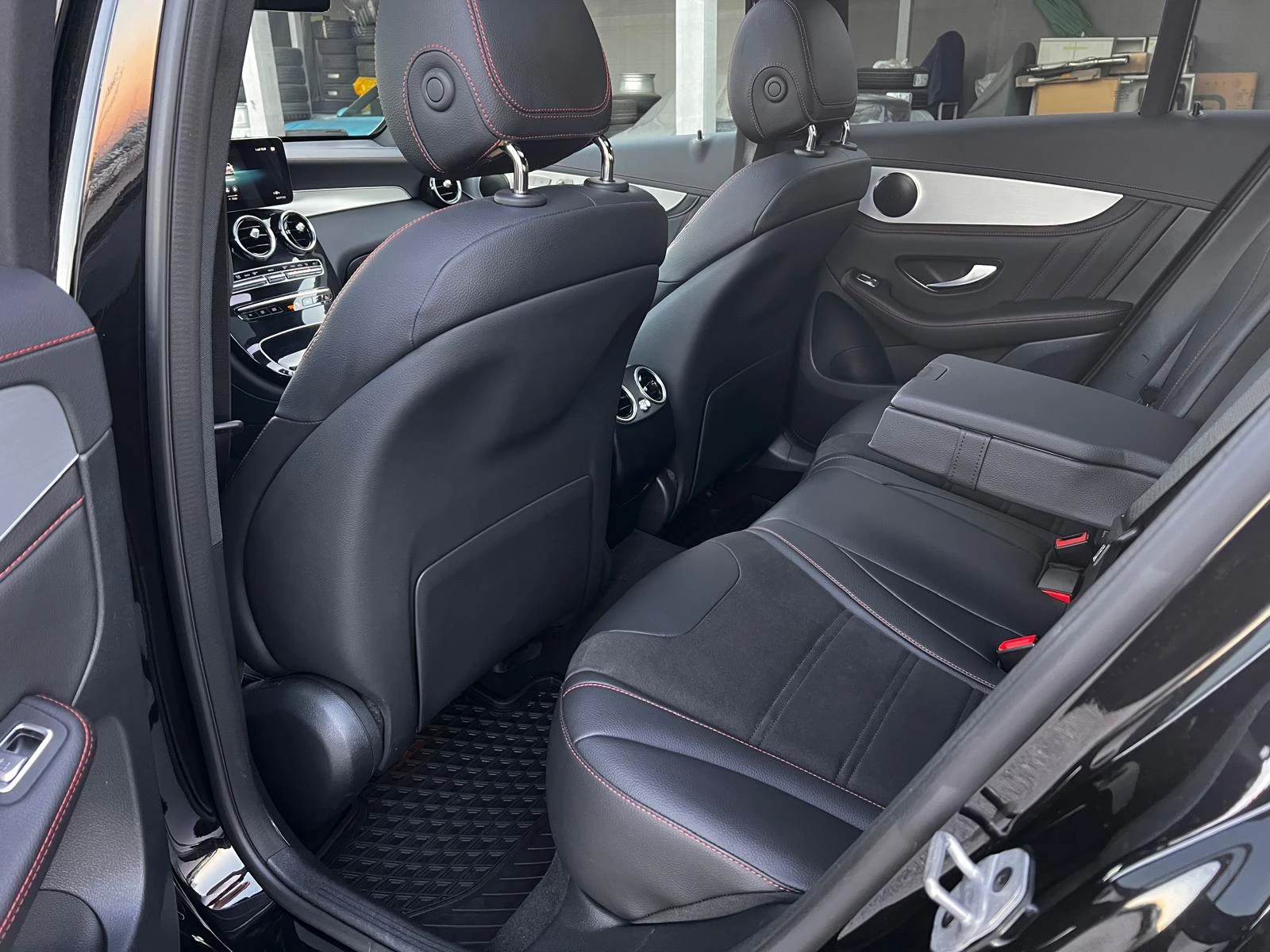 Mercedes-Benz GLC 43 AMG 4MATIC Distr Pano Keyless Cam360* Carplay | Mobile.bg � ����������� 9