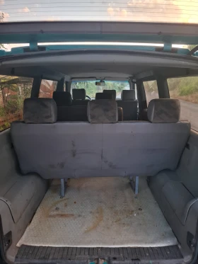 VW Caravelle 2.4D, снимка 11