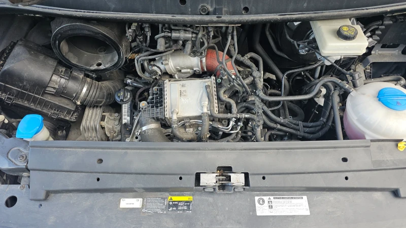 VW Crafter 2, 0 TDI , снимка 16 - Бусове и автобуси - 52696874