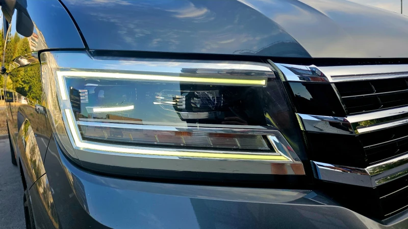 VW Crafter 2, 0 TDI , снимка 15 - Бусове и автобуси - 52696874