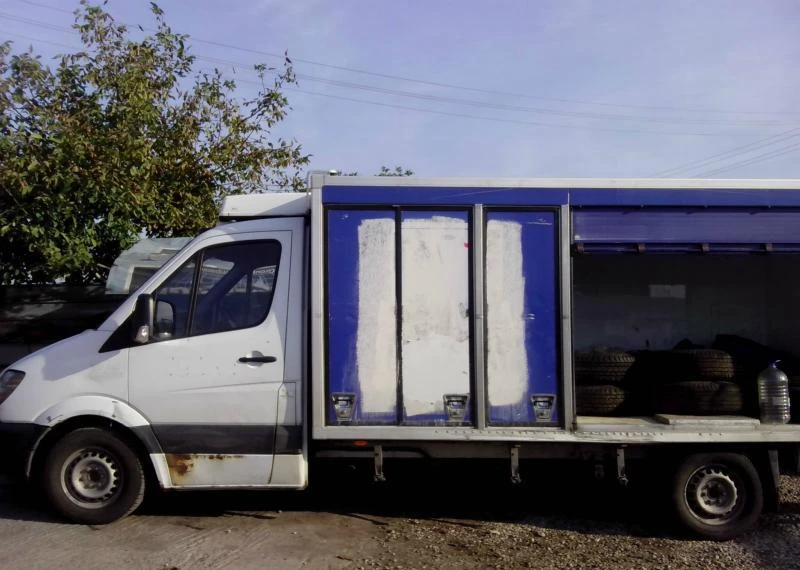 Mercedes-Benz Sprinter 311 CDI Хладилен, снимка 4 - Бусове и автобуси - 5886862