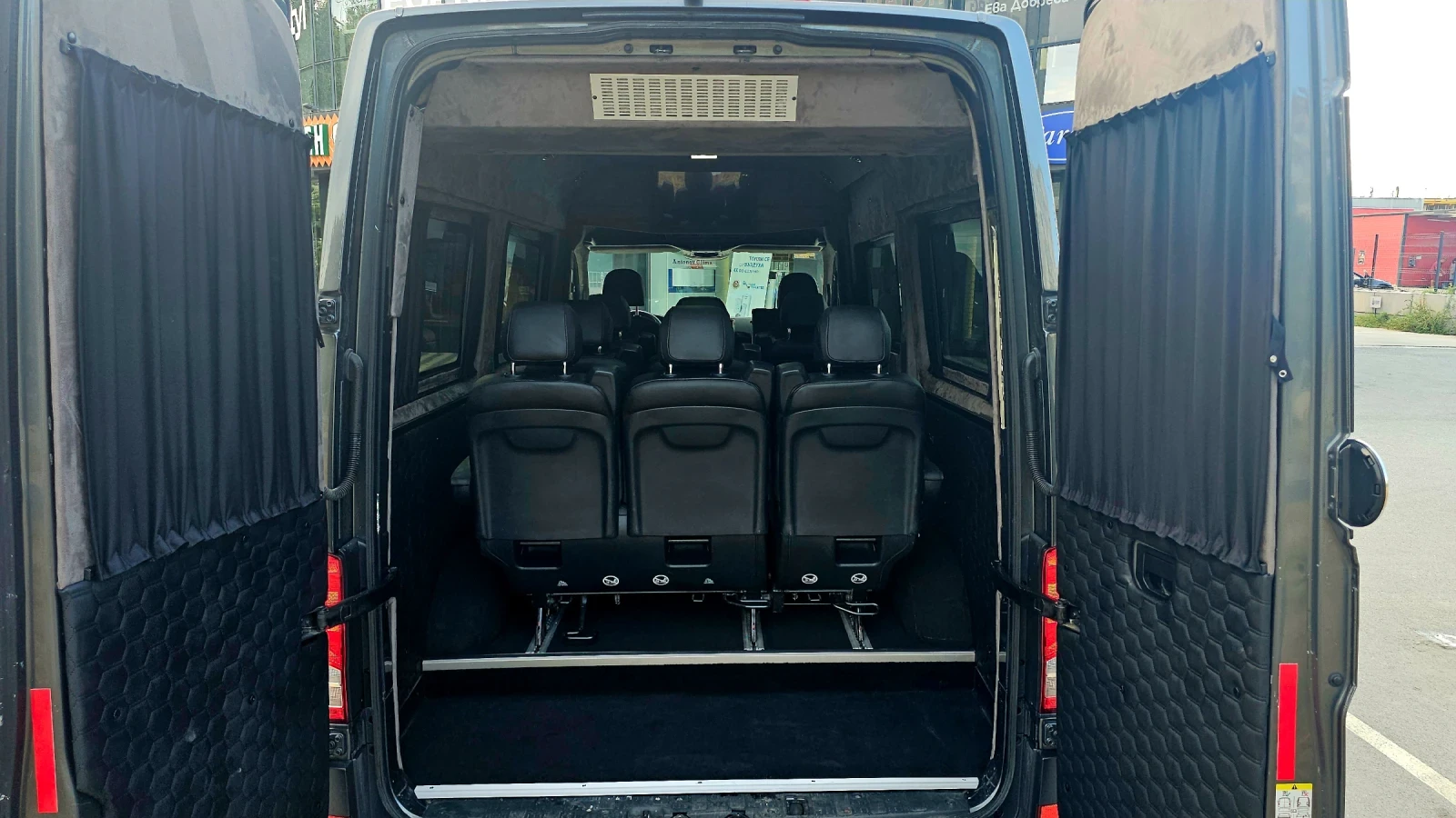 VW Crafter 2, 0 TDI  | Mobile.bg   13